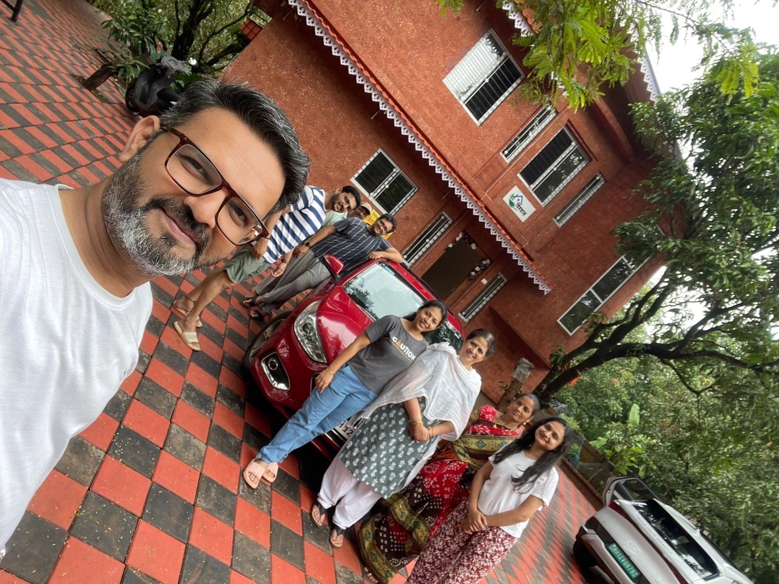 Guests at MTDC Vishwas Homestay, Ratnagiri
